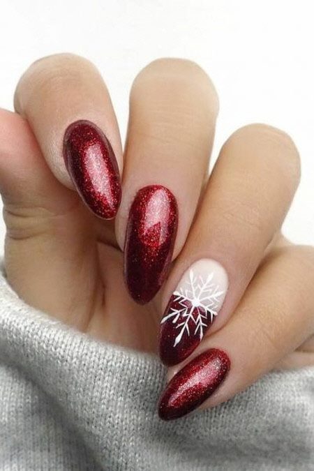 Модный зимний маникюр 2021-2022 на длинные миндалевидные и овальные ногти #97