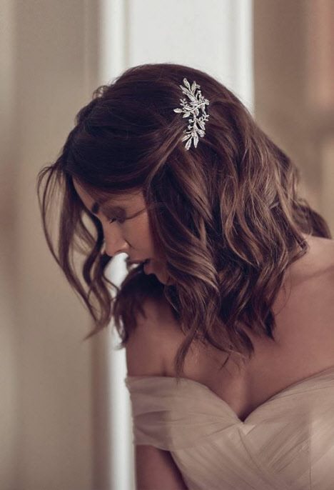 Свадебные прически 2019: фото модных и красивых идей на короткие, средние и длинные волосы #10