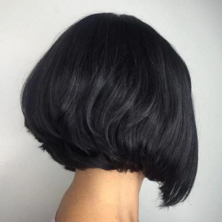 Женские стрижки на короткие волосы: актуальные фото новинки и тренды #38