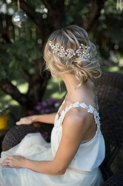 Свадебные прически 2019: фото модных и красивых идей на короткие, средние и длинные волосы #30
