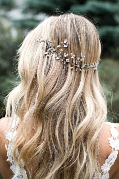 Свадебные прически 2019: фото модных и красивых идей на короткие, средние и длинные волосы #110