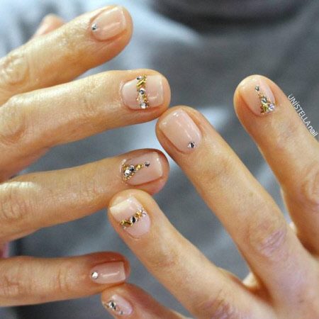 Красивый дизайн ногтей на короткие ногти 2022. Более 100 фото модного маникюра #36