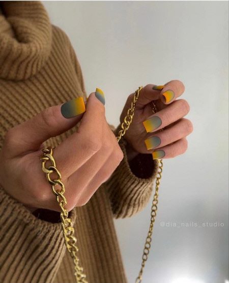 Маникюр весна 2023: актуальные цвета и трендовый дизайн ногтей #100
