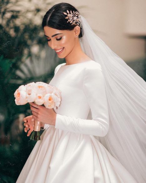 Свадебные прически 2019: фото модных и красивых идей на короткие, средние и длинные волосы #98