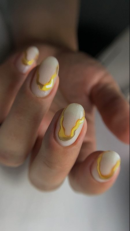 Идеи необычного и стильного дизайна ногтей 2023. Фото новинки невероятно красивого маникюра #25