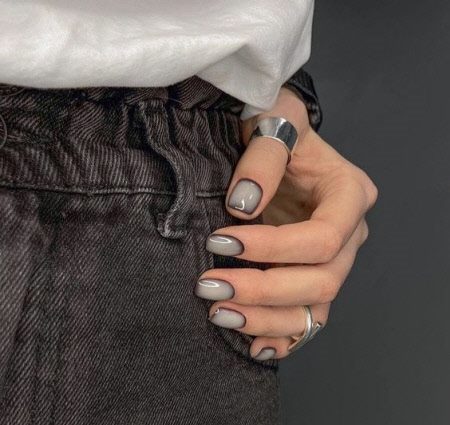 Модный маникюр 2023: трендовые фото новинки на короткие и длинные ногти #49