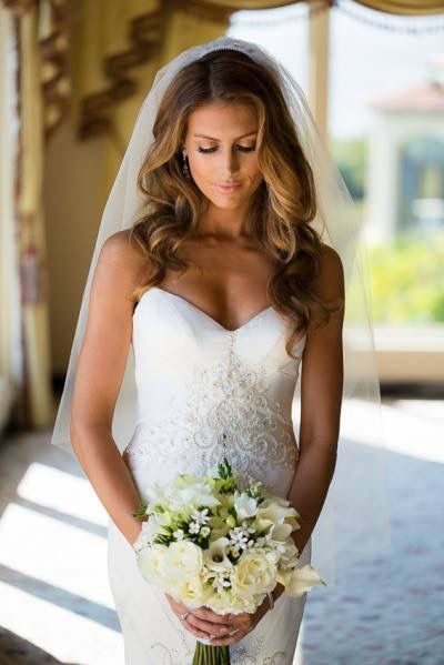 Свадебные прически на длинные и средние волосы: более 100 фото #75