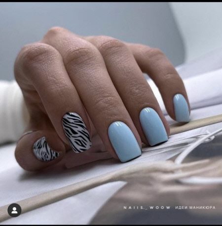 Голубой маникюр 2022-2023: фото новинки модного дизайна на короткие и длинные ногти #68