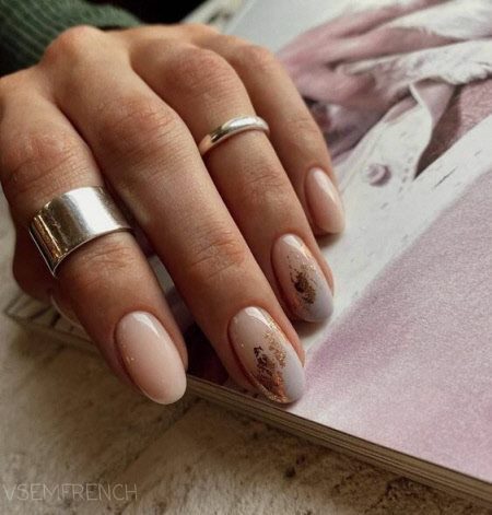 Красивый дизайн ногтей на короткие ногти 2022. Более 100 фото модного маникюра #133