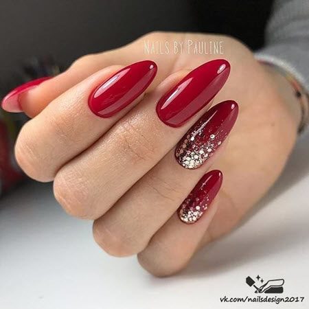 Красный дизайн ногтей 2021-2022: фото модного и стильного маникюра #64
