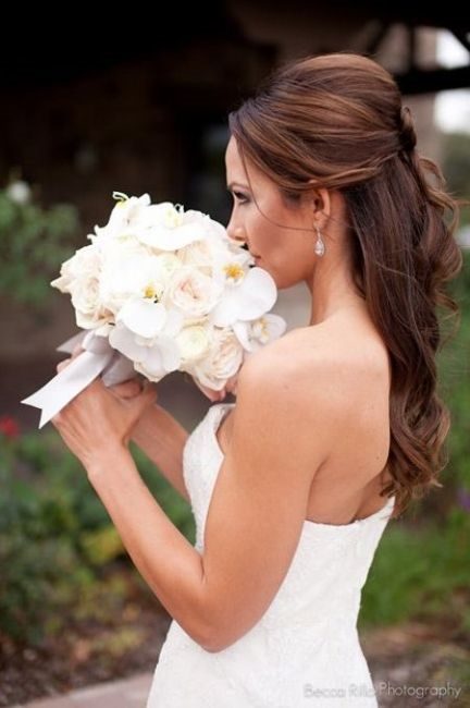 Свадебные прически на длинные и средние волосы: более 100 фото #36