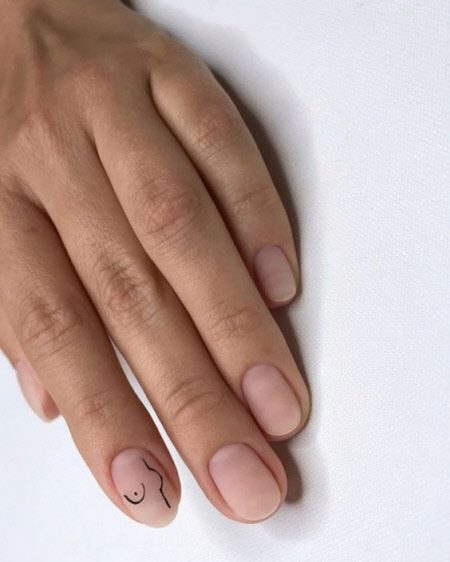 Нежный маникюр на короткие ногти 2023: фото модных тенденций #113