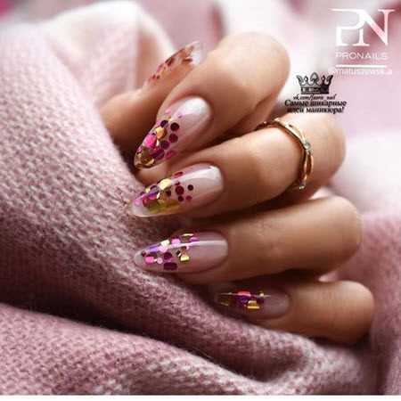 Нежный маникюр 2021: новинки красивого и модного дизайна ногтей. Более 100 фото #51