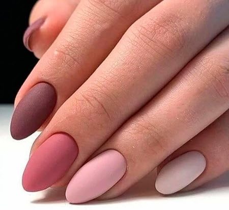 Дизайн ногтей гель-лаком 2021: фото модных тенденций красивого маникюра #91