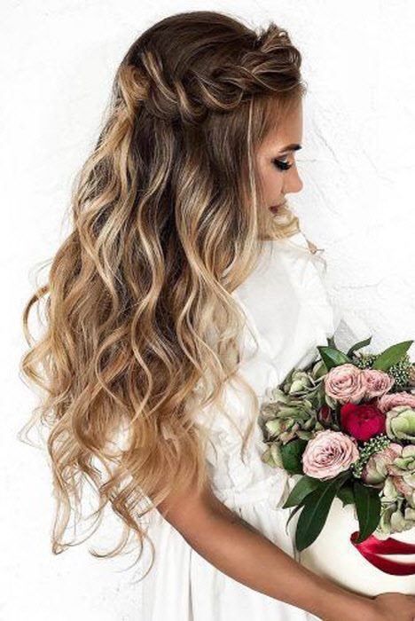 Свадебные прически 2019: фото модных и красивых идей на короткие, средние и длинные волосы #73