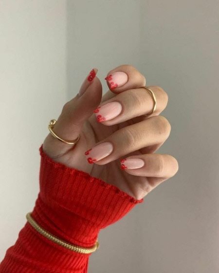 Маникюр весна 2023: актуальные цвета и трендовый дизайн ногтей #116
