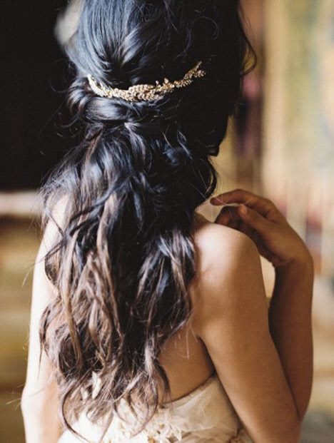 Свадебные прически 2019: фото модных и красивых идей на короткие, средние и длинные волосы #116