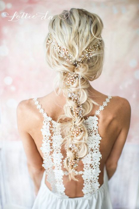 Свадебные прически 2019: фото модных и красивых идей на короткие, средние и длинные волосы #129