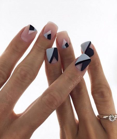 Модный маникюр геометрия 2021: более 100 фото новинок красивого дизайна ногтей #29