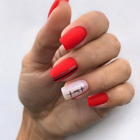 Красный дизайн ногтей 2021-2022: фото модного и стильного маникюра #58