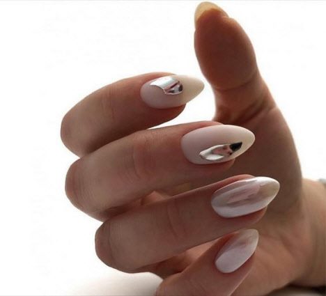 Новинка маникюра 2019-2020: техника слезы единорога или жидкий метал на ногтях. Фото модных и красивых сочетаний на короткие и длинные ногти #6