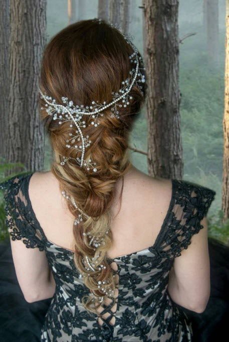 Свадебные прически на длинные и средние волосы: более 100 фото #72