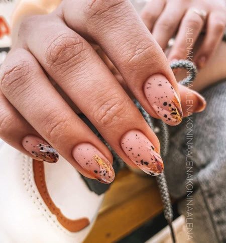 Маникюр на овальные ногти 2021: актуальные фото новинки и модные тенденции дизайна ногтей #7