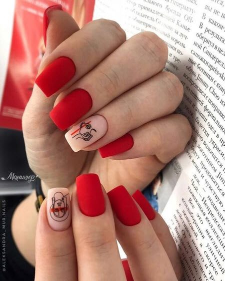 Красный дизайн ногтей 2021-2022: фото модного и стильного маникюра #93