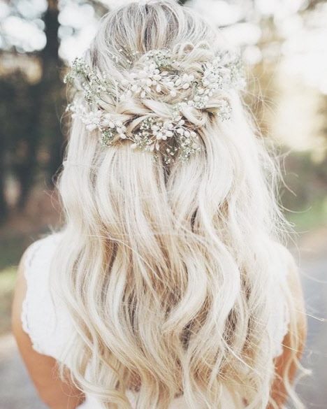 Свадебные прически 2019: фото модных и красивых идей на короткие, средние и длинные волосы #79