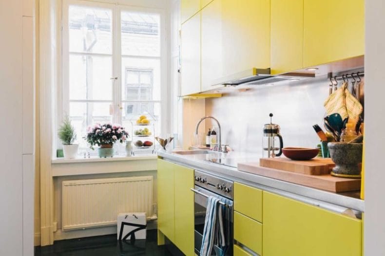 Интерьер кухни 6 кв. м. — лучшие идеи, фото новинки, секреты оформления красивого дизайна маленькой кухни #2