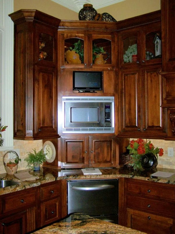 Угловые кухни — 100 фото интерьера кухни в современном стиле #105