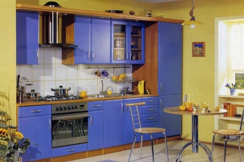 Интерьер кухни 6 кв. м. — лучшие идеи, фото новинки, секреты оформления красивого дизайна маленькой кухни #89