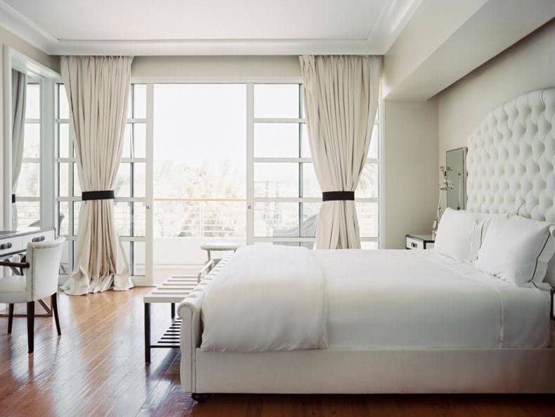 Белая спальня — стильный и комфортный дизайн спальной комнаты (120 фото) #8
