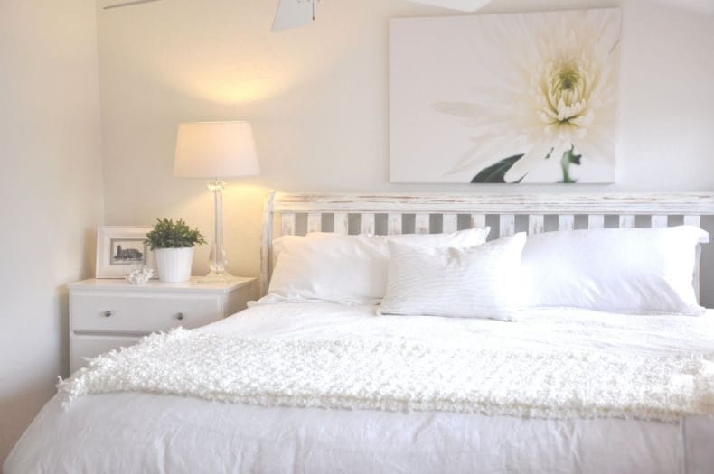 Белая спальня — стильный и комфортный дизайн спальной комнаты (120 фото) #95