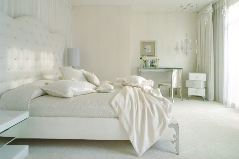 Белая спальня — стильный и комфортный дизайн спальной комнаты (120 фото) #18