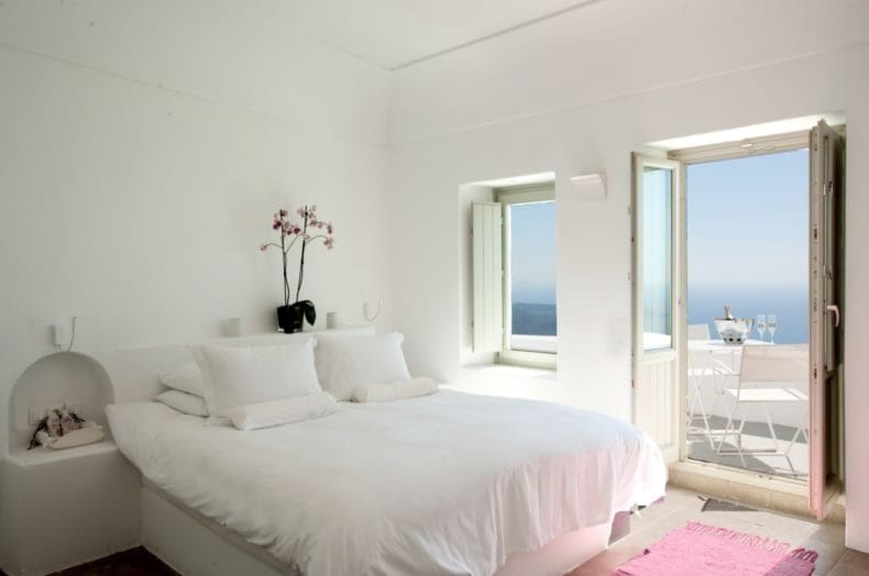 Белая спальня — стильный и комфортный дизайн спальной комнаты (120 фото) #162