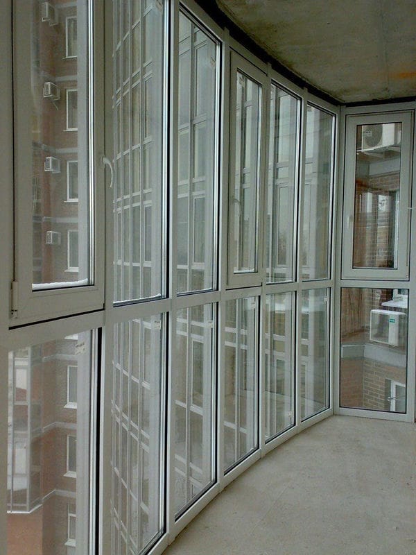 Балкон в квартире — модные тенденции современного оформления дизайна (50 фото идей) #46
