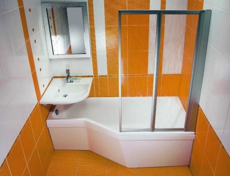 Ванная комната в хрущевке — фото лучших идей грамотного оформления интерьера ванной #70