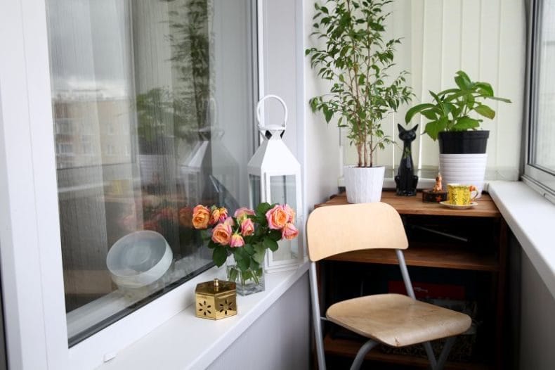 Балкон в квартире — модные тенденции современного оформления дизайна (50 фото идей) #37