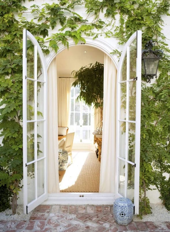 Двери на балкон — преимущества современных моделей, фото, секреты дизайнеров #14