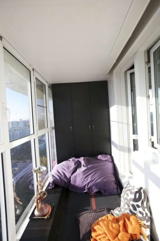 Оформление балкона — фото новинки современных тенденций в оформлении балконов #21