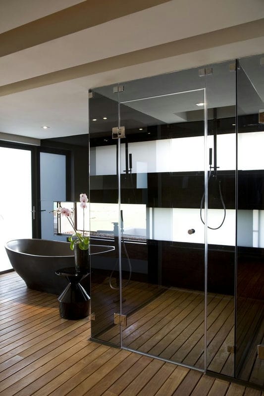 Черная ванная — фото как оформить стильный дизайн темного цвета для ванной комнтаы #15