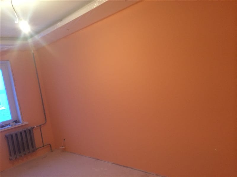 Как покрасить стены в квартире — простая пошаговая инструкция с фото (70 идей) #52