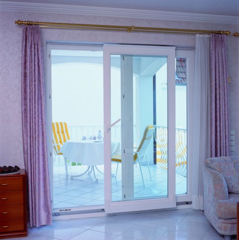 Двери на балкон — преимущества современных моделей, фото, секреты дизайнеров #59