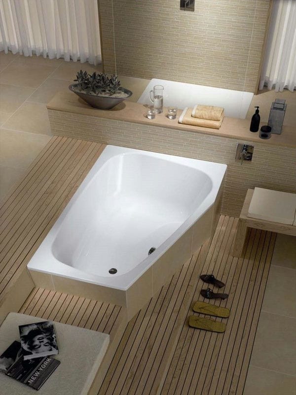 Угловая ванная: фото обзор, преимущества, виды и характеристики #61
