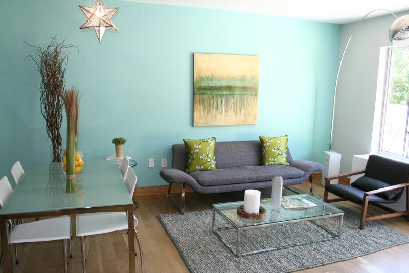 Как покрасить стены в квартире — простая пошаговая инструкция с фото (70 идей) #8