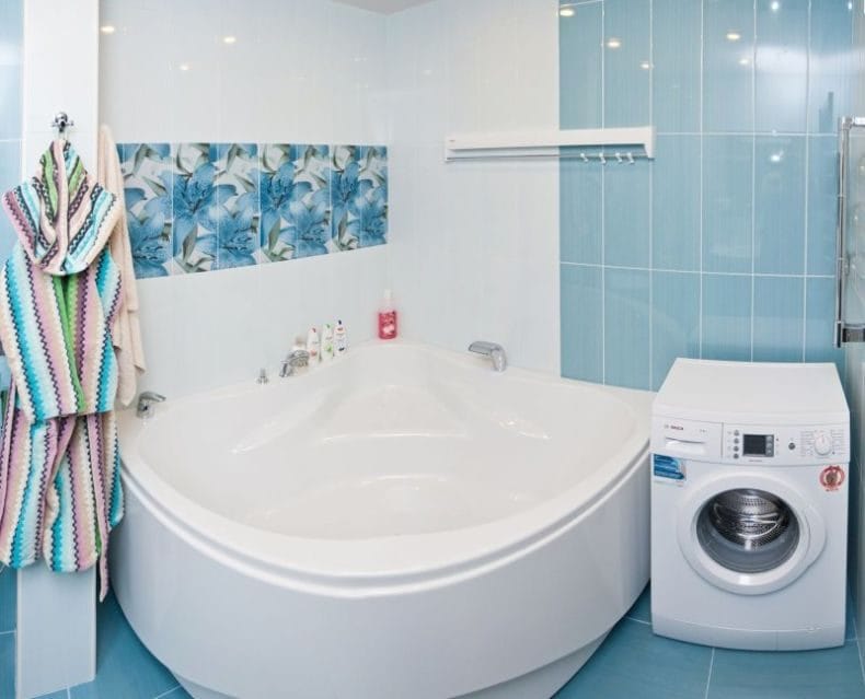 Ванная комната в хрущевке — фото лучших идей грамотного оформления интерьера ванной #44