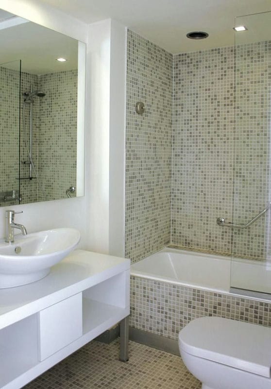 Маленькая ванная комната — фото лучших идей визуального увеличения ванной #7