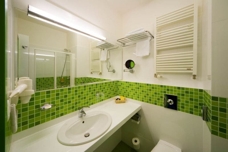 Плитка для ванной комнаты — современные новинки и фото идей для интерьера #14