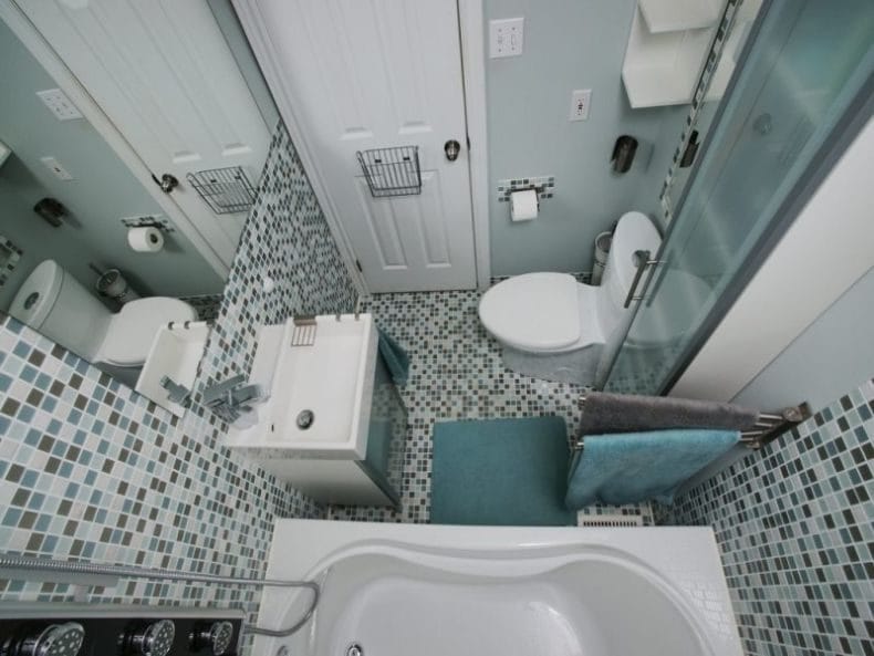 Ванная комната в хрущевке — фото лучших идей грамотного оформления интерьера ванной #62